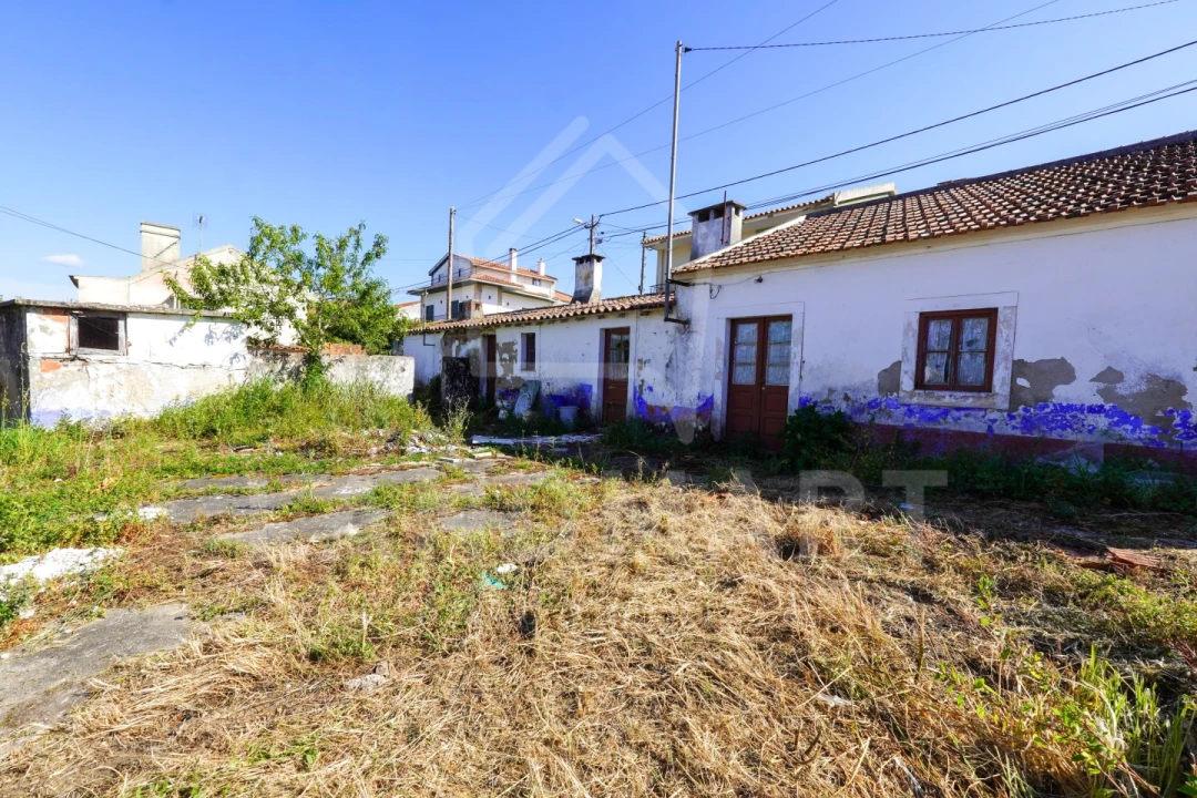 Moradia T2 para Venda em Maiorga Foto 4