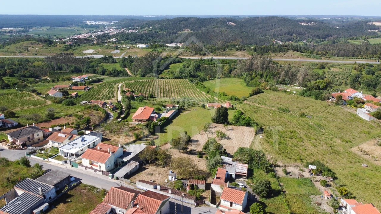 Moradia T2 para Venda em Maiorga Foto 29