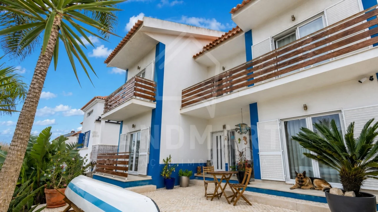 Moradia T8 para Venda em Foz do Arelho Foto 4