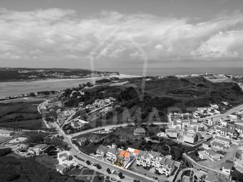 Moradia T8 para Venda em Foz do Arelho Foto 35