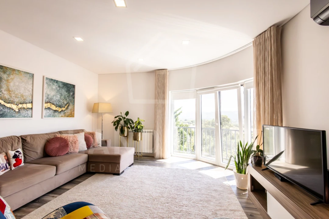 Apartamento T3 para Venda em Turquel Foto 10