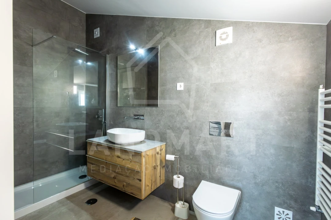 Apartamento T3 para Venda em Turquel Foto 49