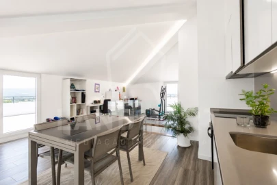 Apartamento T3 para Venda em Turquel