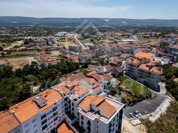 Apartamento T3 para Venda em Turquel