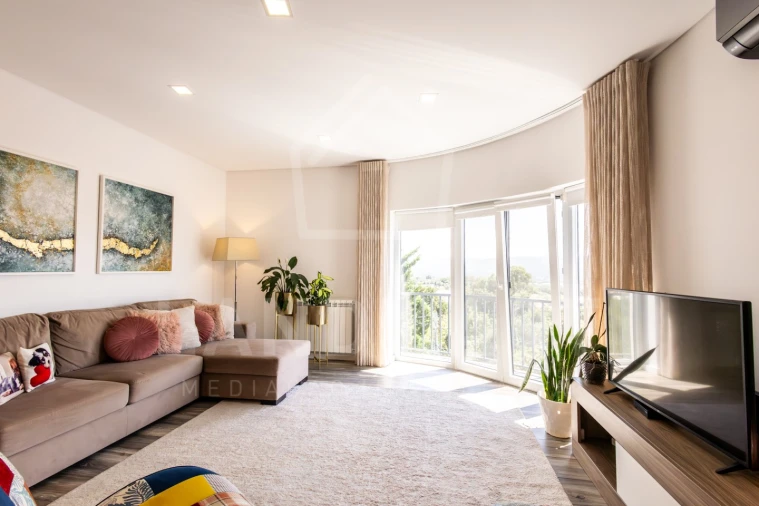 Apartamento T3 para Venda em Turquel Foto 10