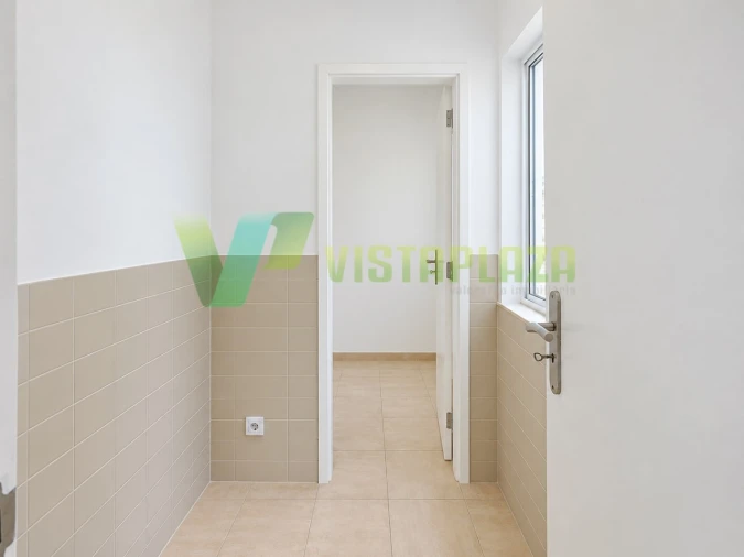 Apartamento T2 para Venda em Portimão Foto 5
