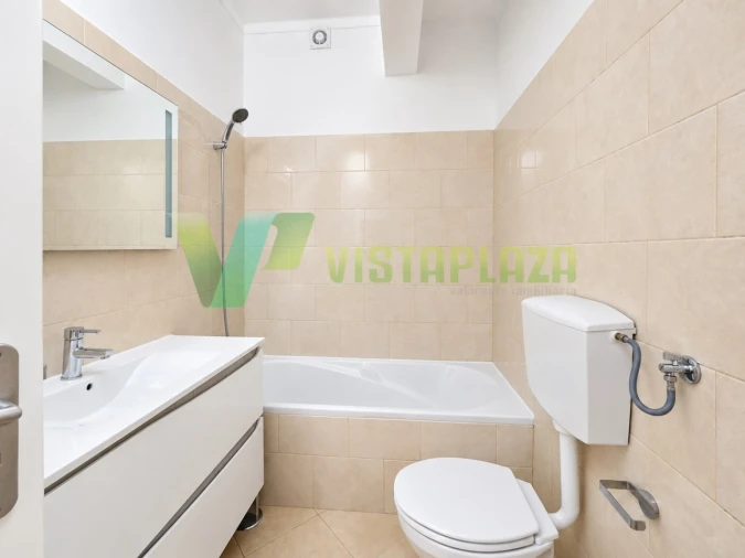 Apartamento T2 para Venda em Portimão Foto 12