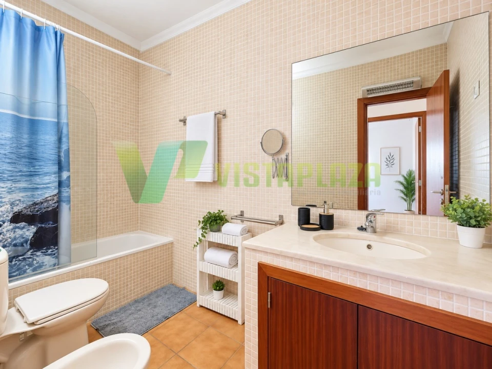 Apartamento T2 para Venda em Portimão Foto 14