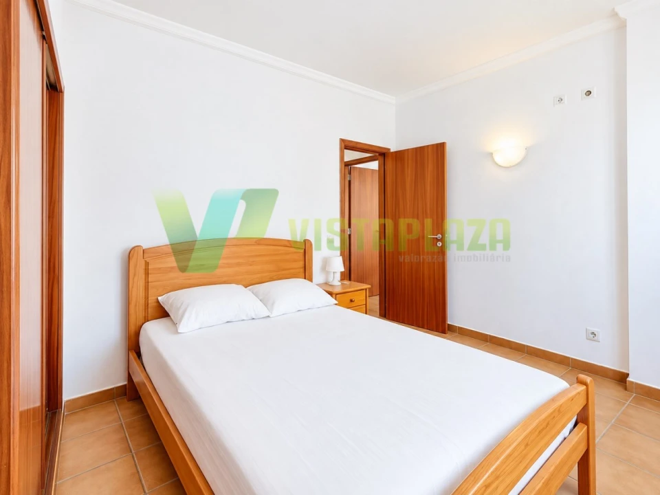 Apartamento T2 para Venda em Portimão Foto 17