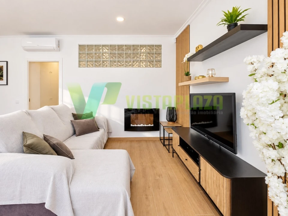 Apartamento T2 para Venda em Portimão Foto 9