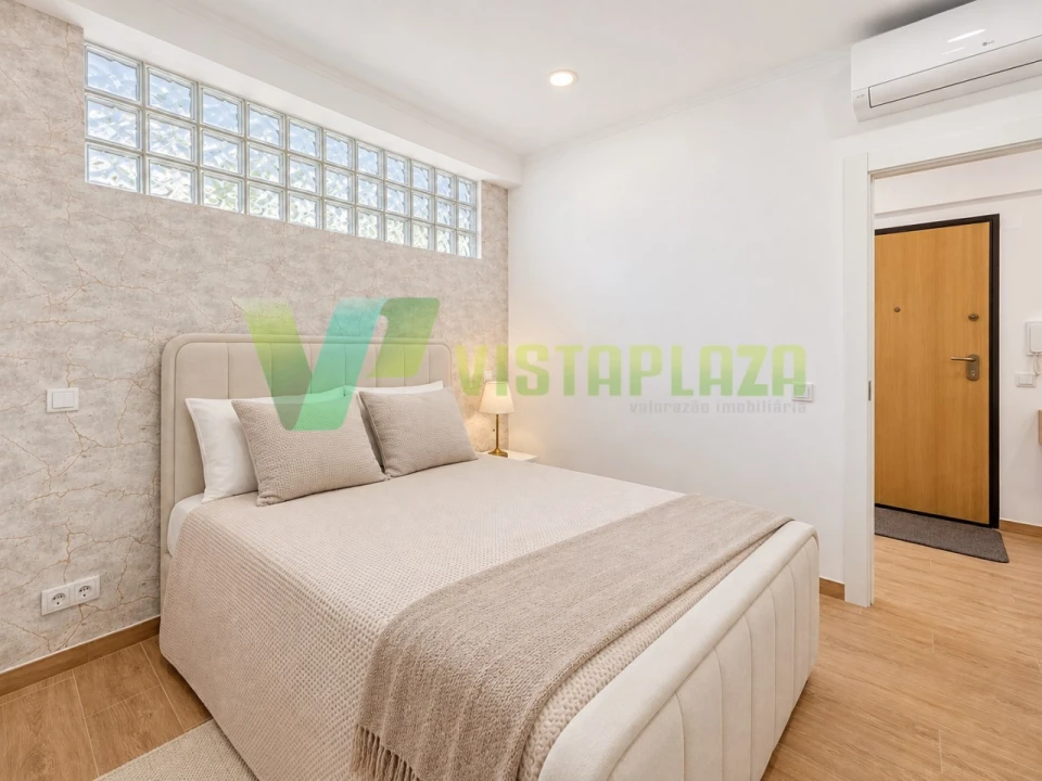 Apartamento T2 para Venda em Portimão Foto 15