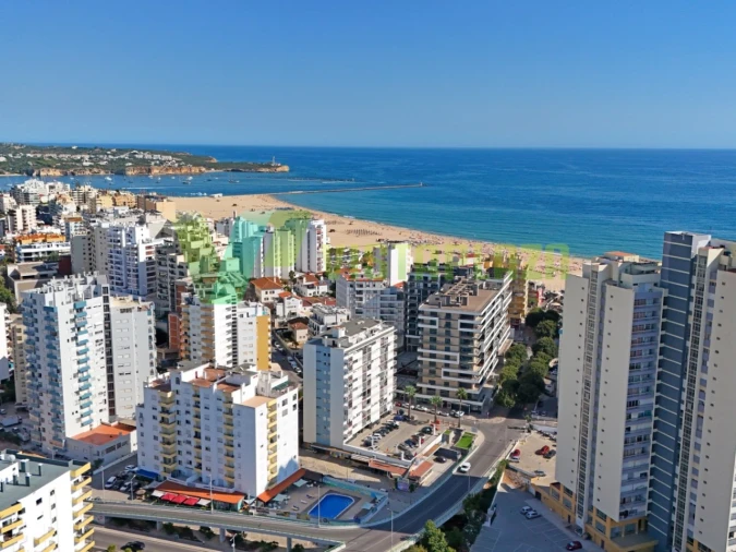 Apartamento T2 para Venda em Portimão Foto 18