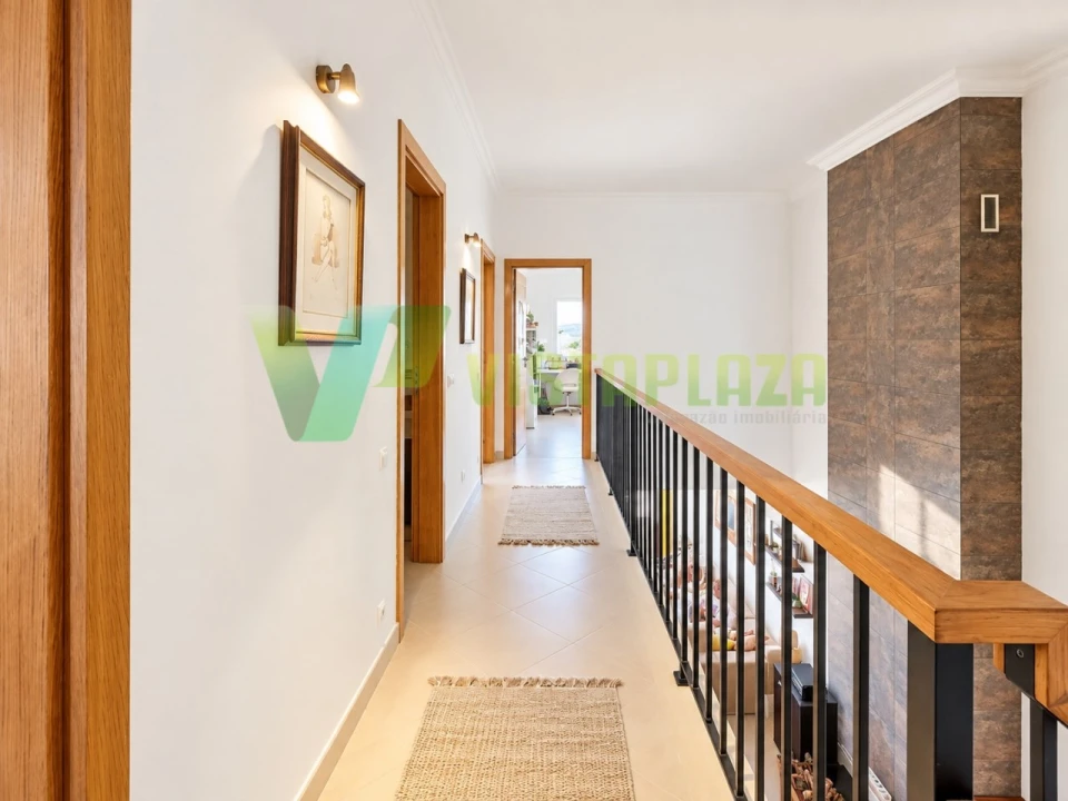Moradia T3 para Venda em Alvor Foto 16