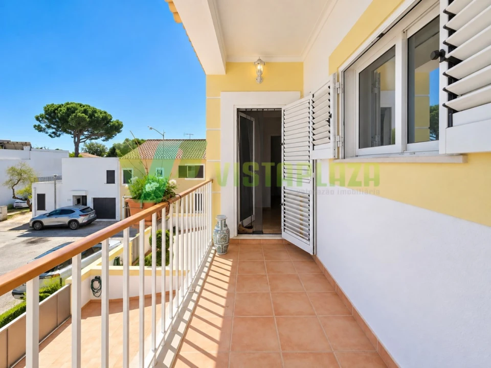 Moradia T3 para Venda em Alvor Foto 21