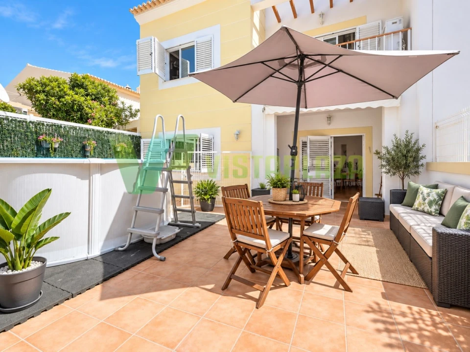 Moradia T3 para Venda em Alvor Foto 10