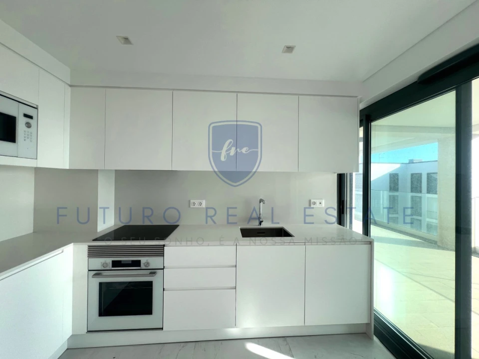 Apartamento T4 para Venda em São Martinho Foto 9