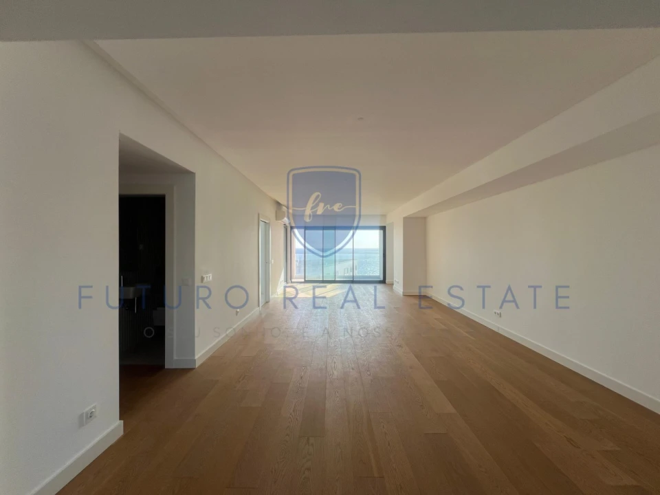 Apartamento T4 para Venda em São Martinho Foto 23