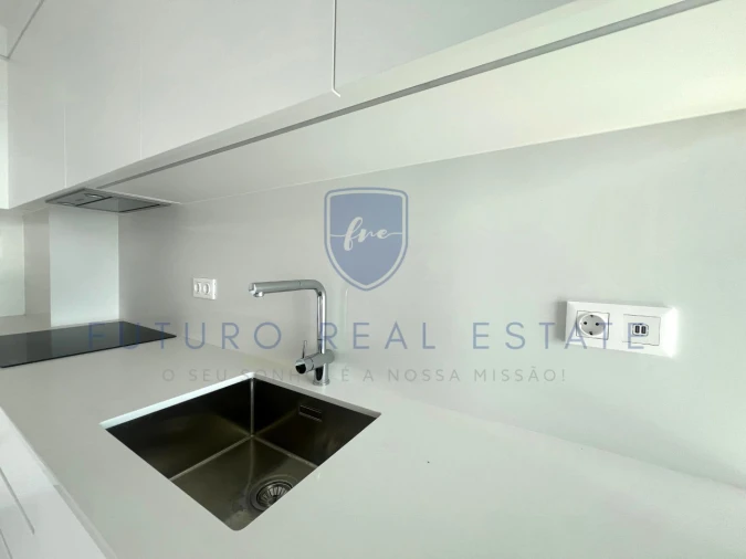 Apartamento T4 para Venda em São Martinho Foto 11