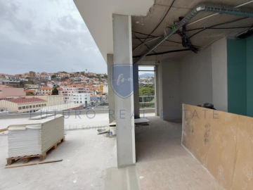 Apartamento T3 para Venda em Funchal (Santa Luzia)