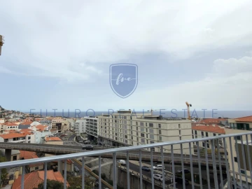 Apartamento T3 para Venda em Funchal (Santa Luzia)