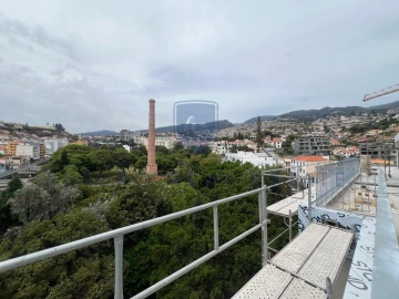 Apartamento T3 para Venda em Funchal (Santa Luzia)