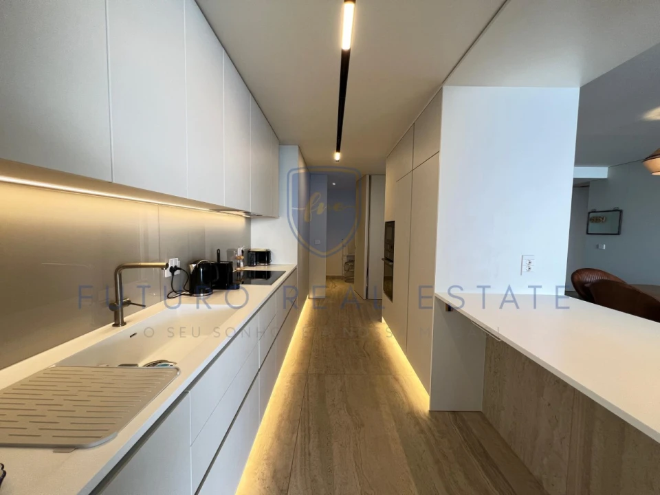 Apartamento T1 para Venda em São Martinho Foto 9
