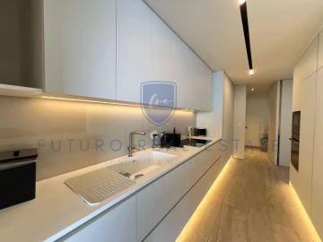 Apartamento T1 para Venda em São Martinho