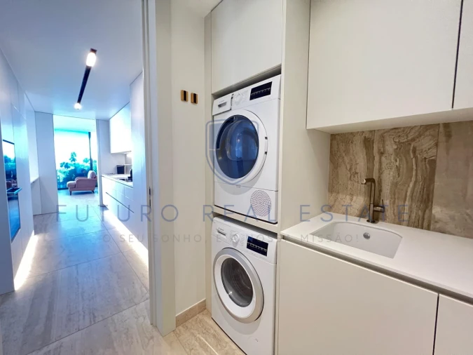Apartamento T1 para Venda em São Martinho Foto 31