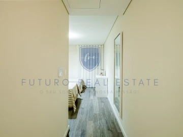 Apartamento T3 para Venda em Funchal (Se)