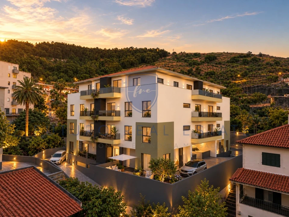Apartamento T1 para Venda em Caniço Foto 23