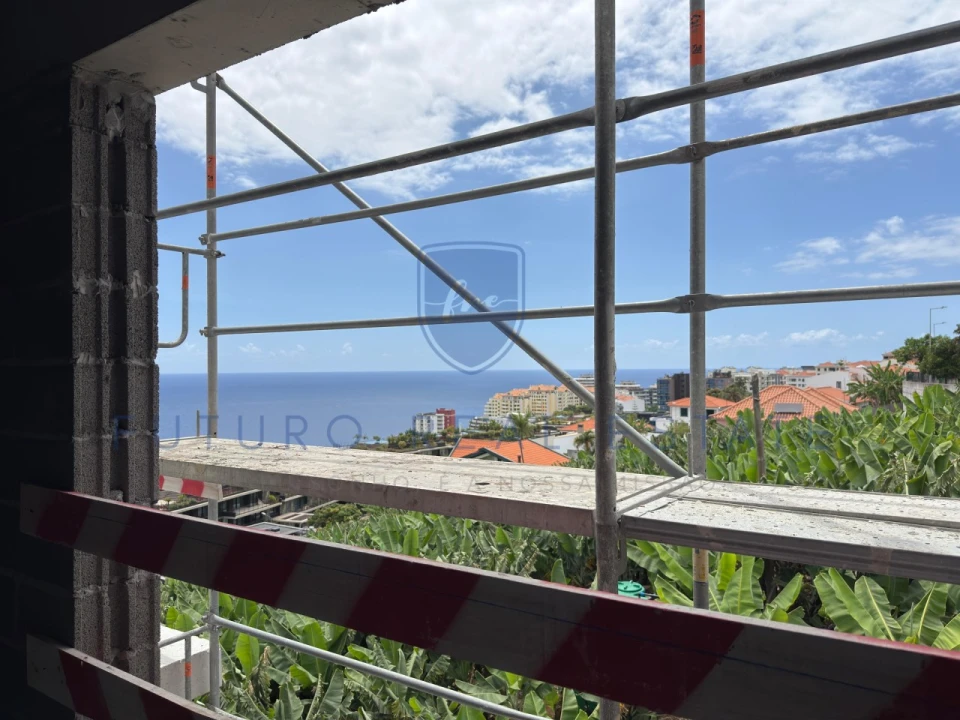 Apartamento T3 para Venda em São Martinho Foto 31