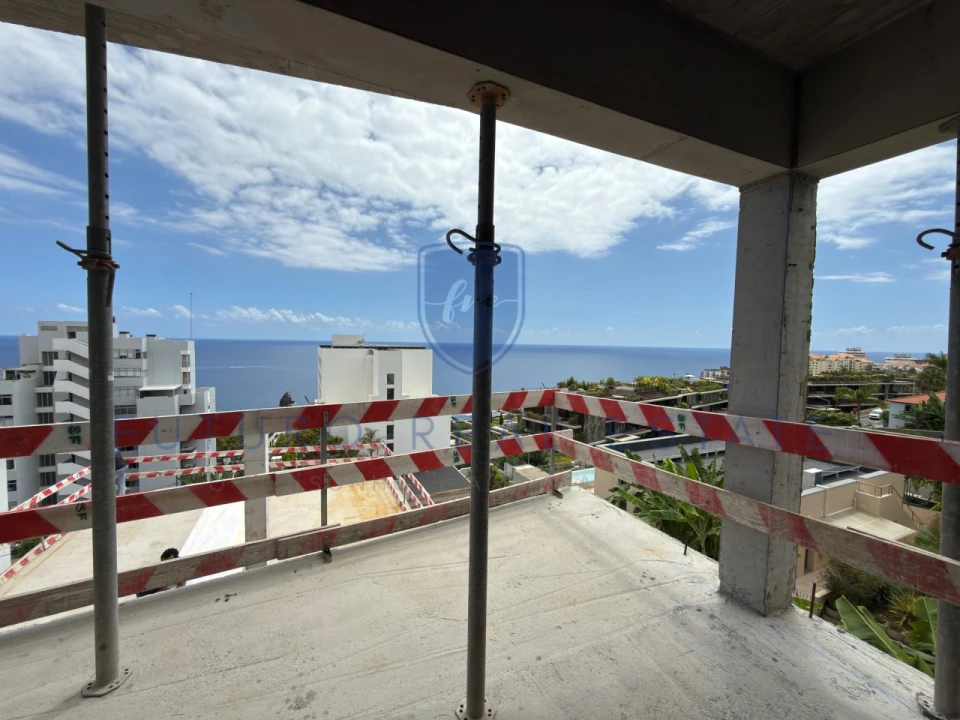 Apartamento T3 para Venda em São Martinho Foto 40