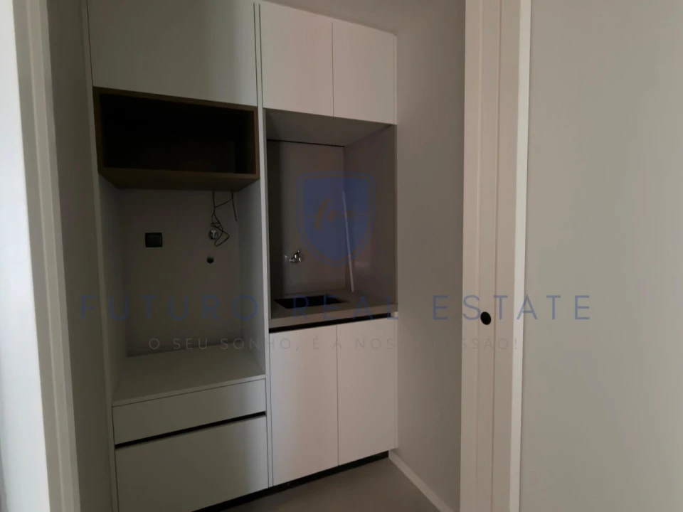 Apartamento T2 para Venda em Funchal (Santa Luzia) Foto 9