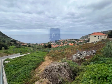Terreno para Venda em Arco da Calheta