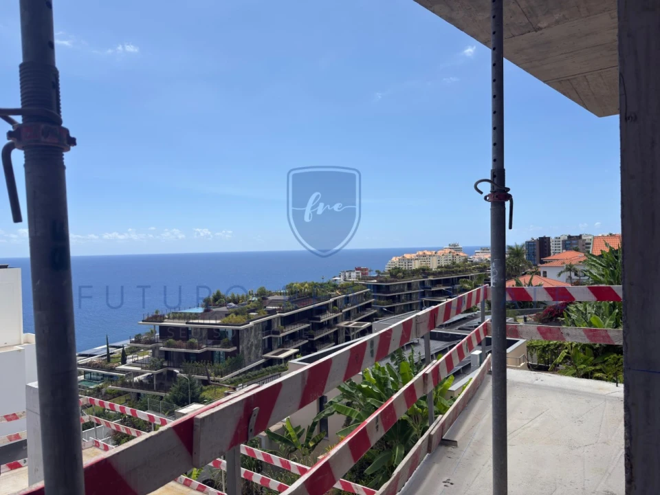 Apartamento T1 para Venda em São Martinho Foto 18