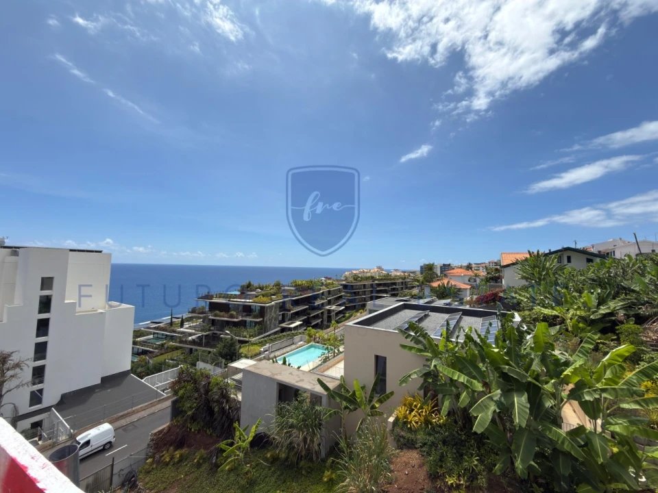 Apartamento T1 para Venda em São Martinho Foto 20