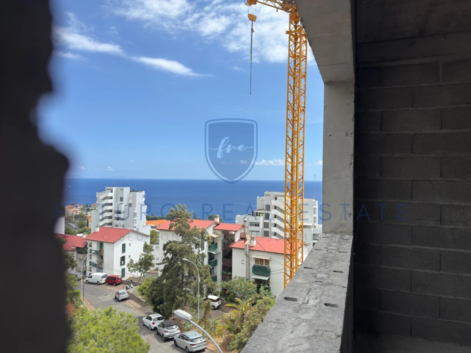Apartamento T1 para Venda em São Martinho Foto 29