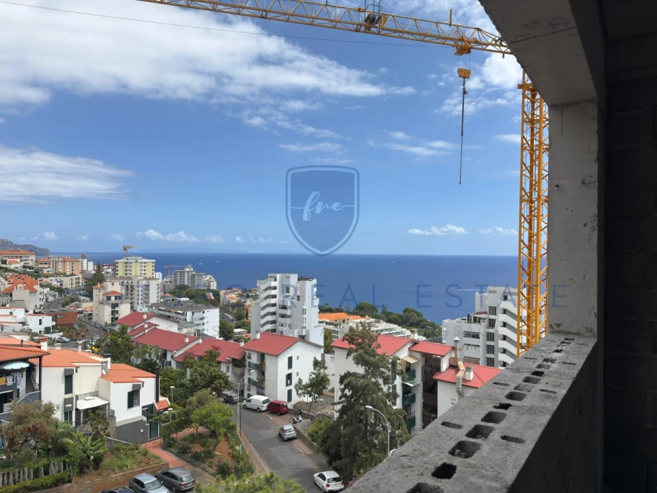 Apartamento T1 para Venda em São Martinho Foto 33