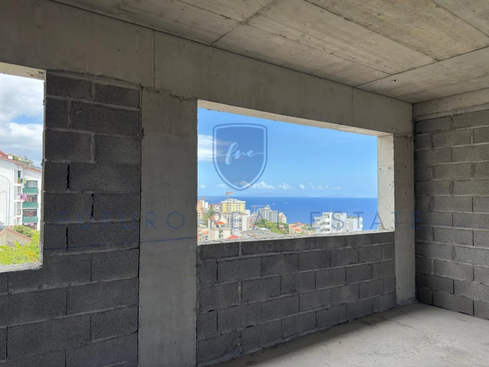Apartamento T1 para Venda em São Martinho Foto 34