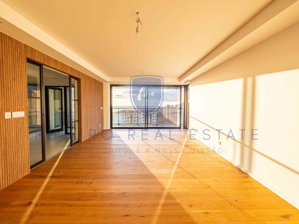 Apartamento T2 para Venda em São Martinho Foto 2