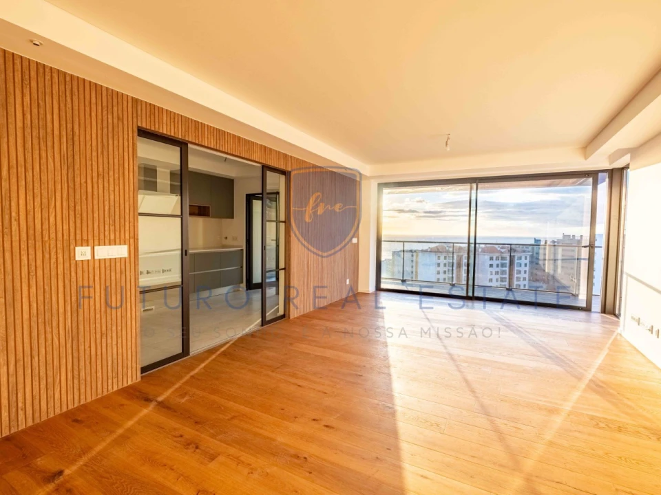 Apartamento T2 para Venda em São Martinho Foto 3