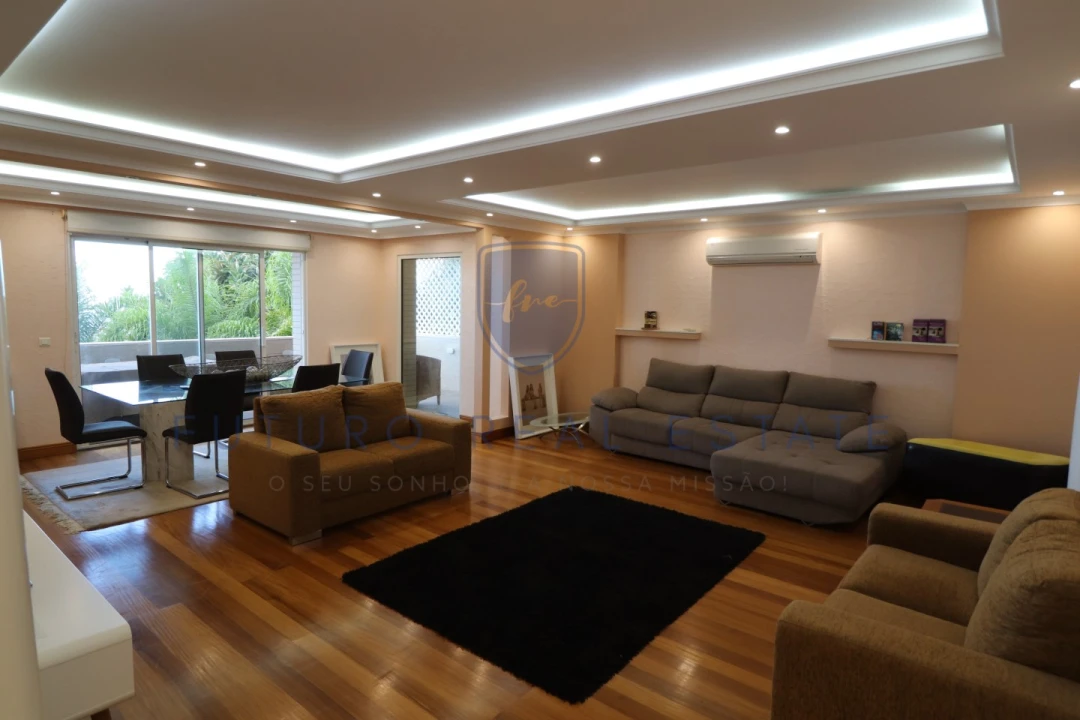 Apartamento T4 para Venda em São Martinho Foto 3