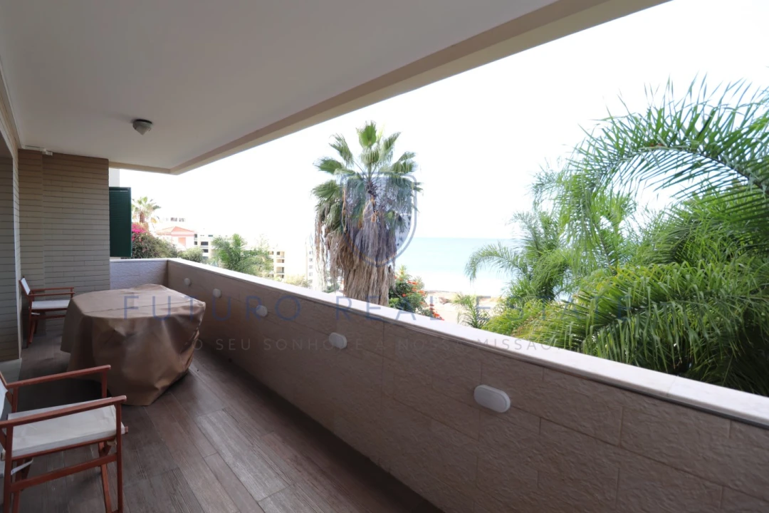 Apartamento T4 para Venda em São Martinho Foto 23