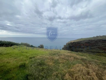 Terreno para Venda em Calheta