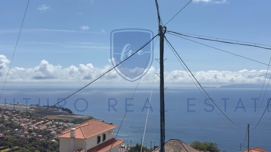 Terreno para Venda em Santa Cruz