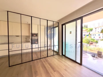 Apartamento T1 para Venda em São Martinho