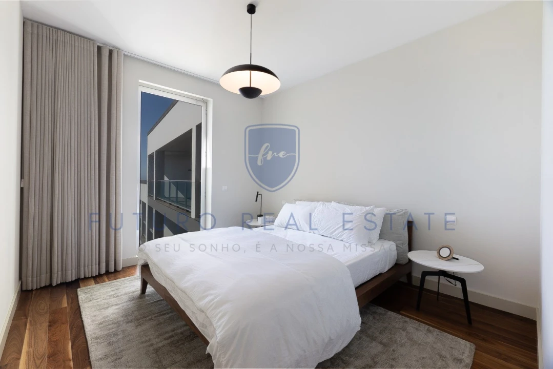 Apartamento T4 para Venda em São Martinho Foto 12