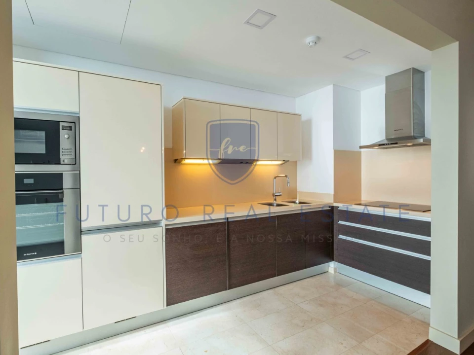 Apartamento T2 para Venda em São Martinho Foto 9