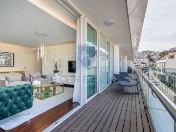 Apartamento T3 para Venda em Funchal (Se)