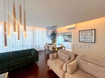 Apartamento T3 para Venda em Funchal (Se)